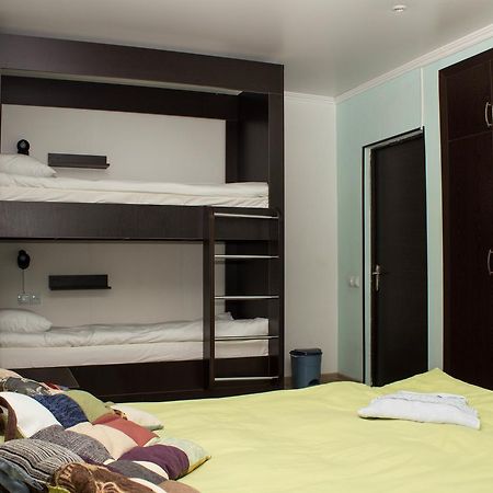 Nicehostel Алмати Екстер'єр фото
