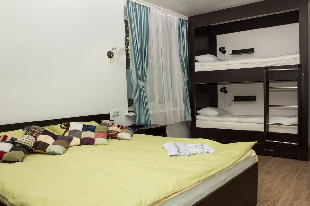 Nicehostel Алмати Екстер'єр фото