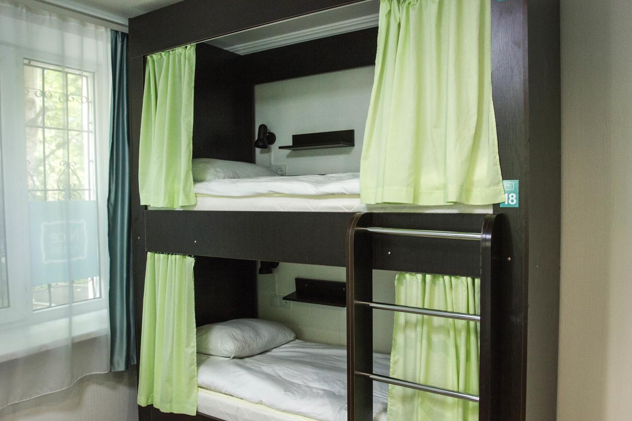 Nicehostel Алмати Екстер'єр фото