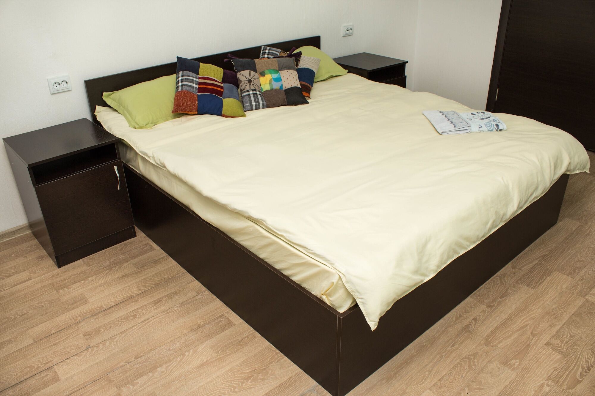 Nicehostel Алмати Екстер'єр фото